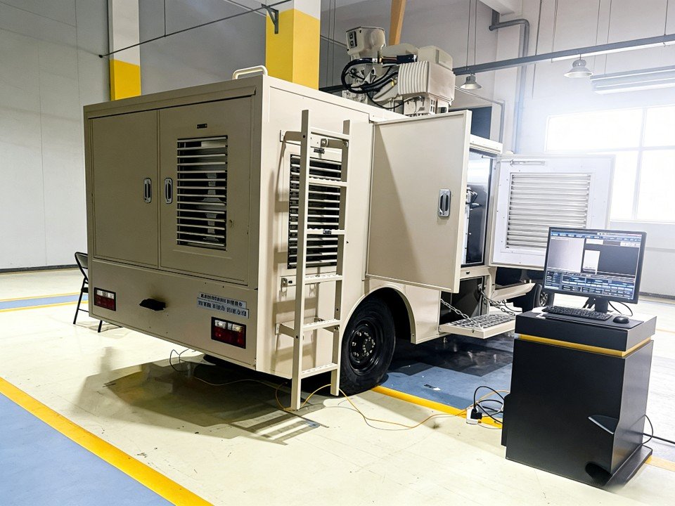 20kW high power laser collimation system integrated in a mobile laser platform for long distance laser applications